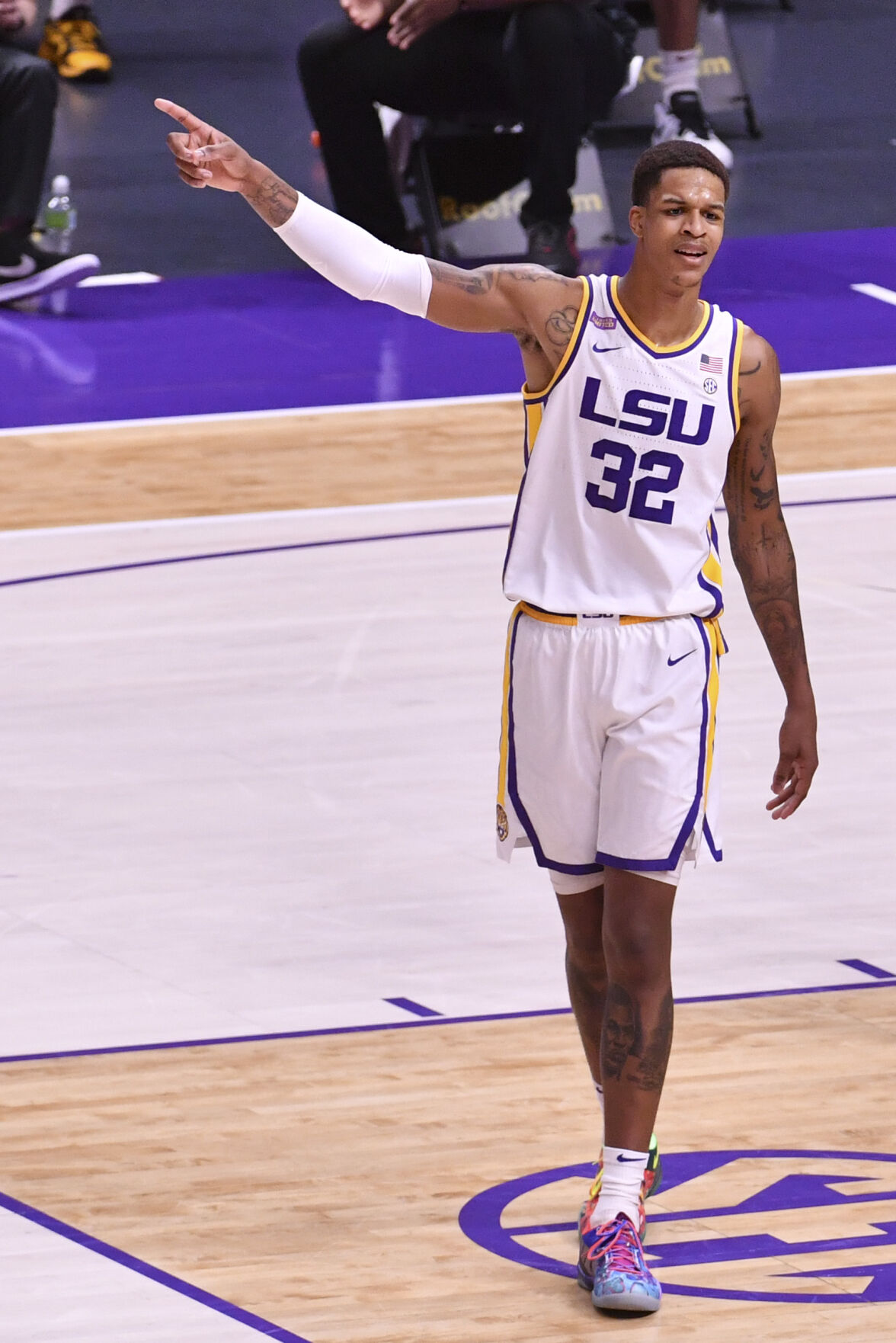 BR.lsualabamabasketball.012021 HS 2181.JPG